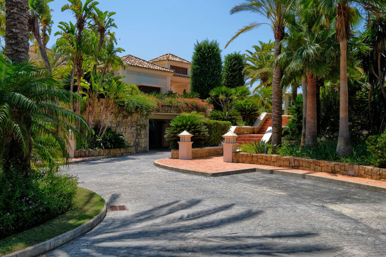 Villa myynnissä Marbella
