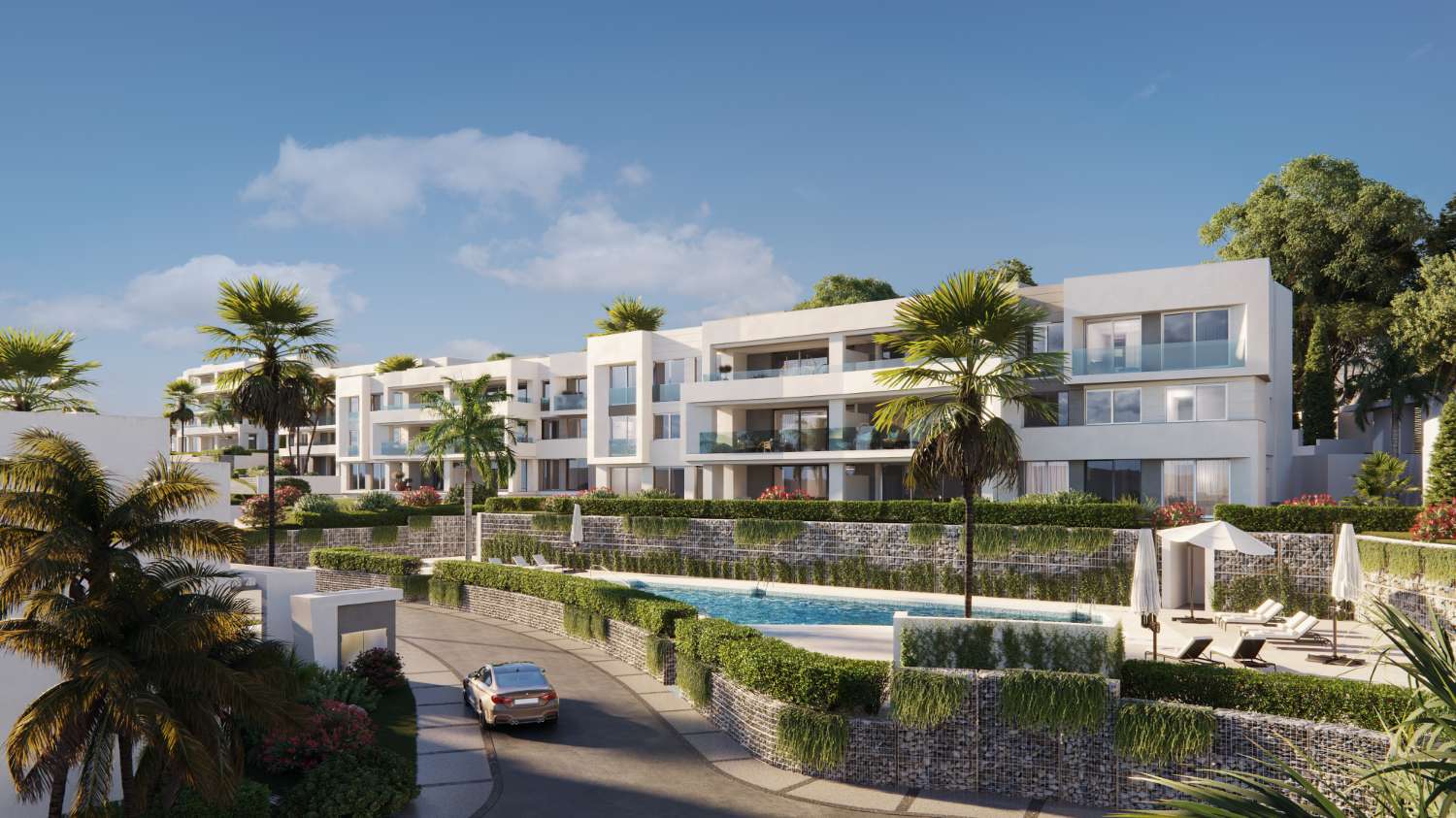 Tilavat huoneistot ja huvilat kaupungistumisessa Marbellassa, golfkentän ensimmäisellä rivillä.