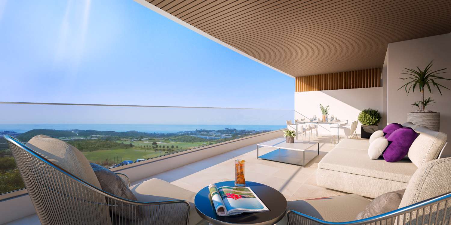 ¡Dúplex de dos dormitorios a estrenar en la Cala de Mijas con vistas panorámicas al mar y al Golf!